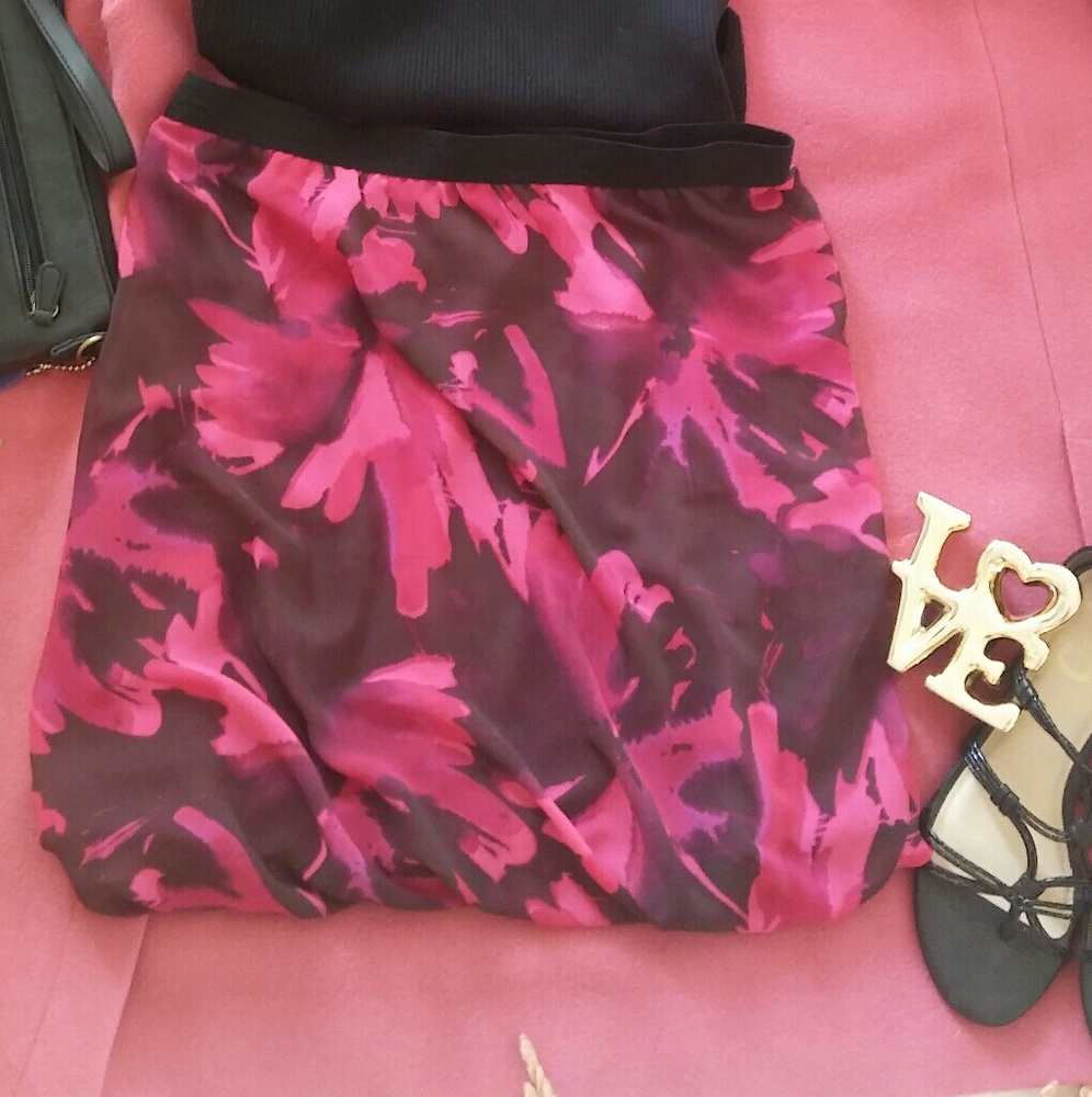 Ann Taylor LOFT Skirt S